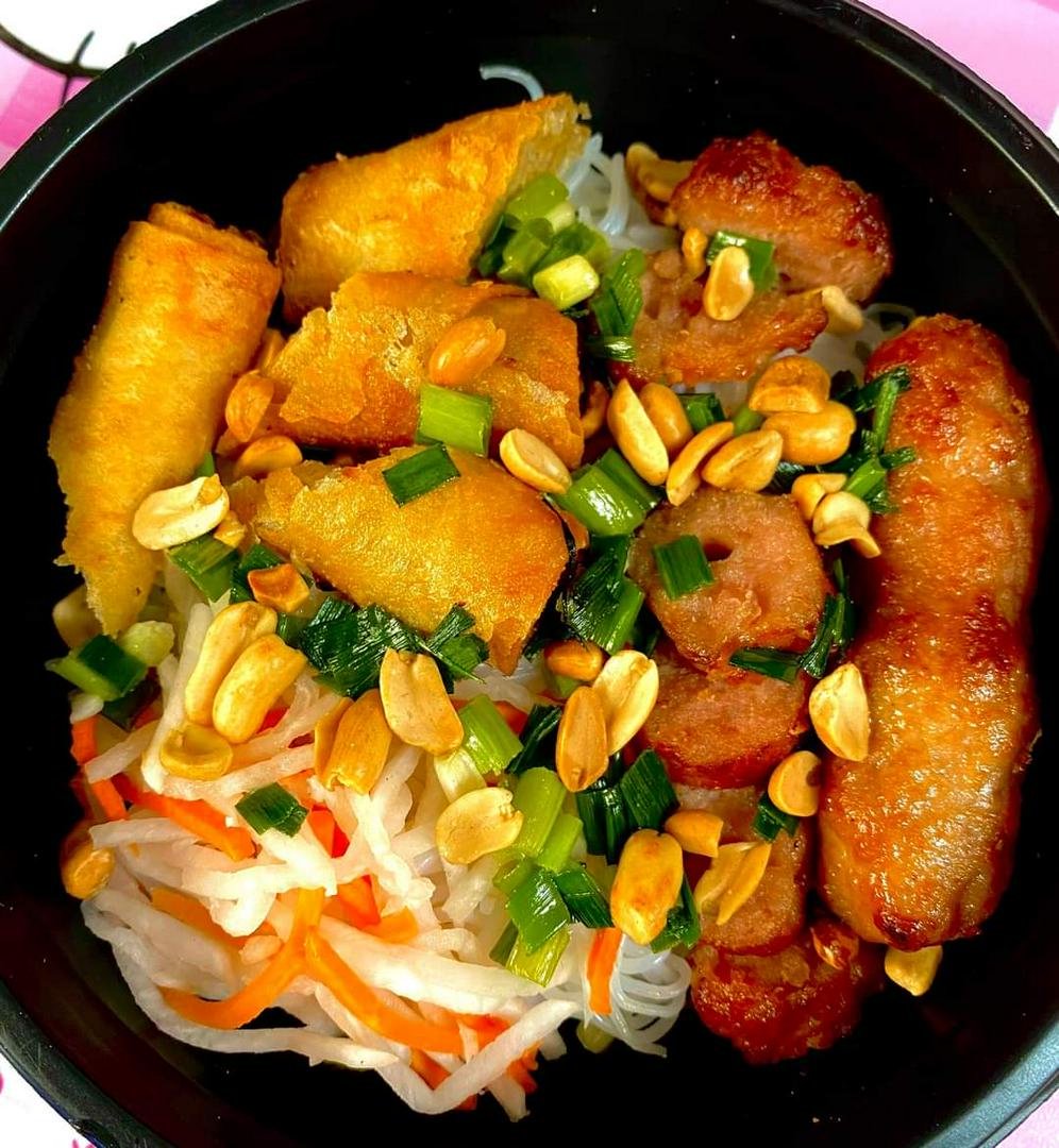 bun-nem-nuong-cha-gio