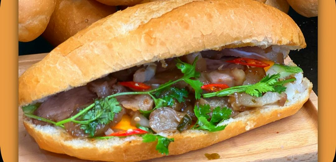 banh-mi-pha-lau