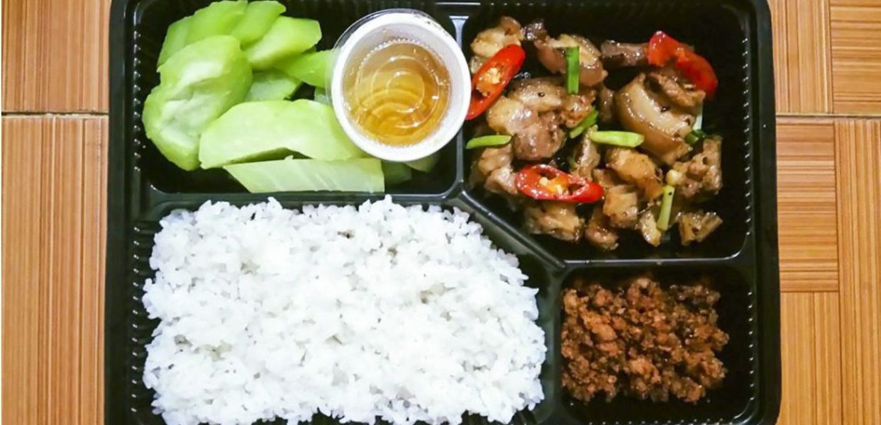 quan-co-lien-com-trua-giai-khat-an-sang-hoang-hoa-tham