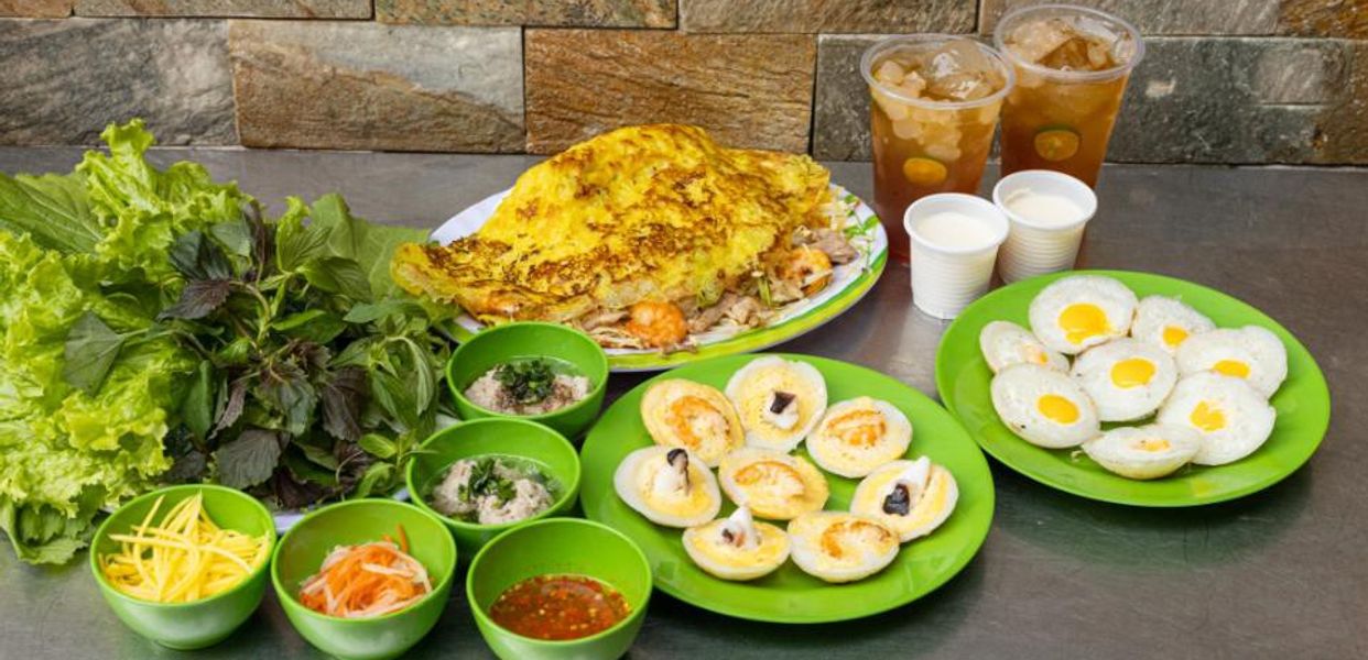 co-trang-banh-can-banh-xeo-ung-van-khiem