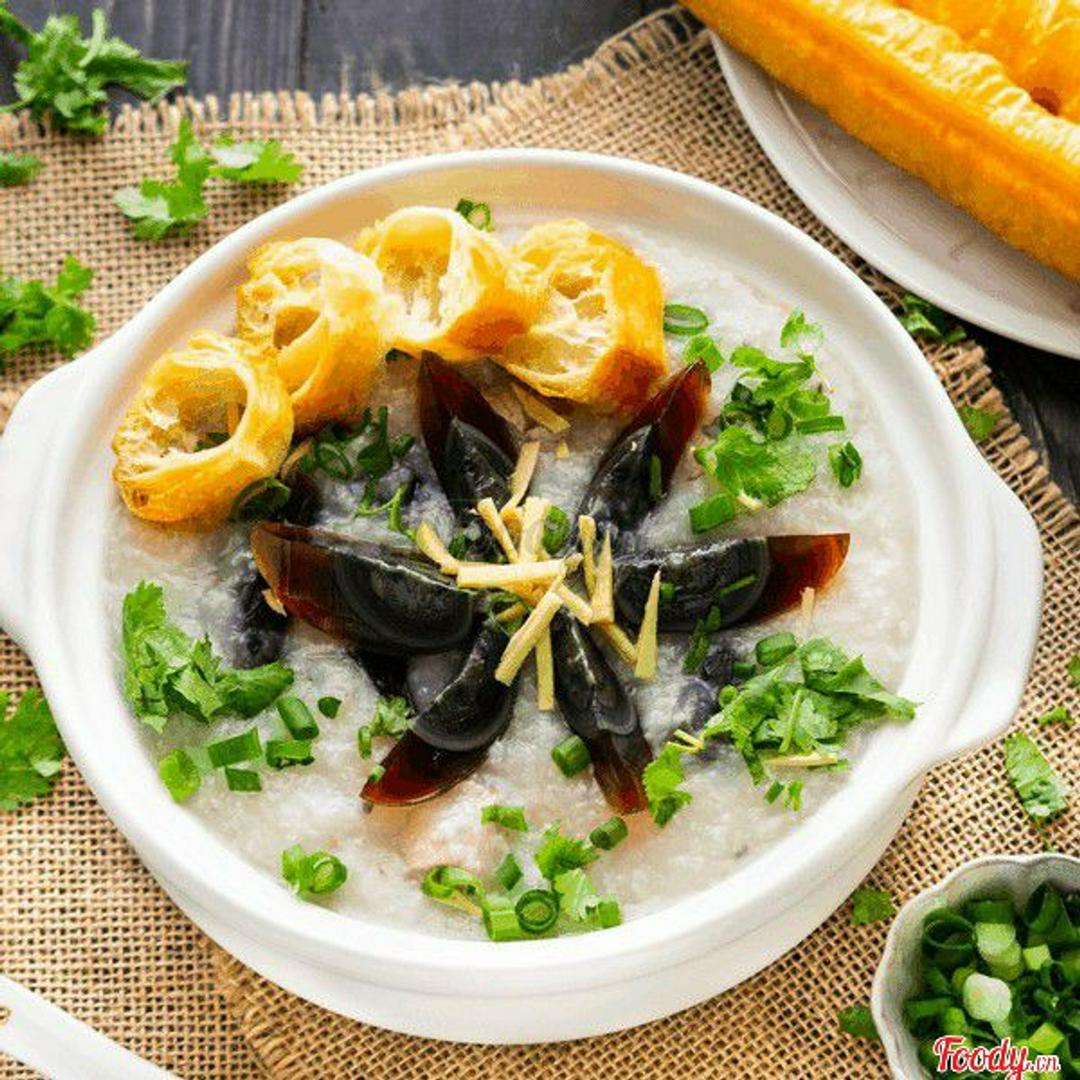 chao-suon-lon-thit-bam-trung