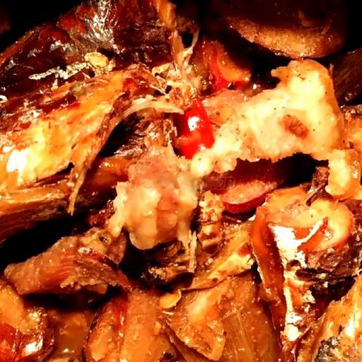 com-ca-luc-kho-mat-mia