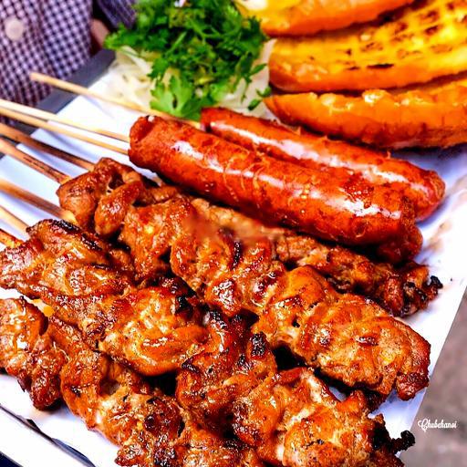 banh-mi-1-xien-1-xuc-xich