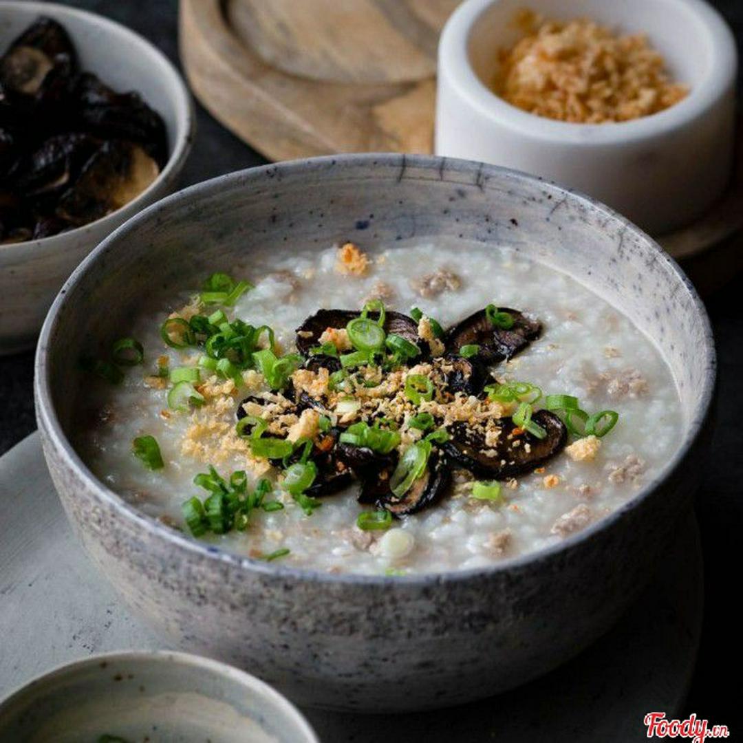 chao-suon-nho-thit-bam-bac-thao