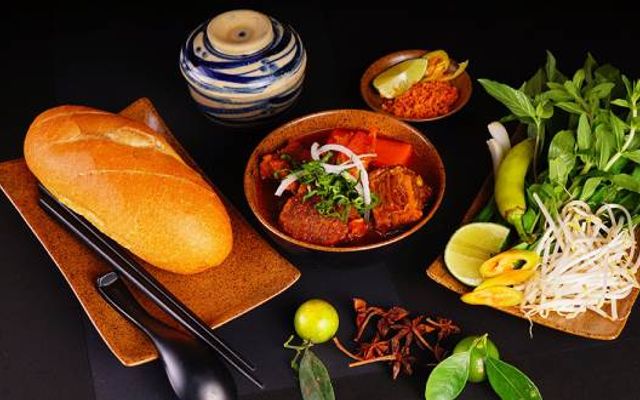 bo-kho-co-mai-since-1984-ho-tung-mau