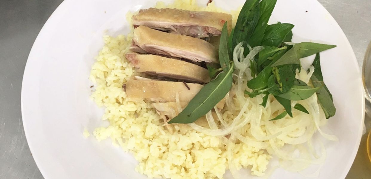 com-ga-hai-nam-loc-phat