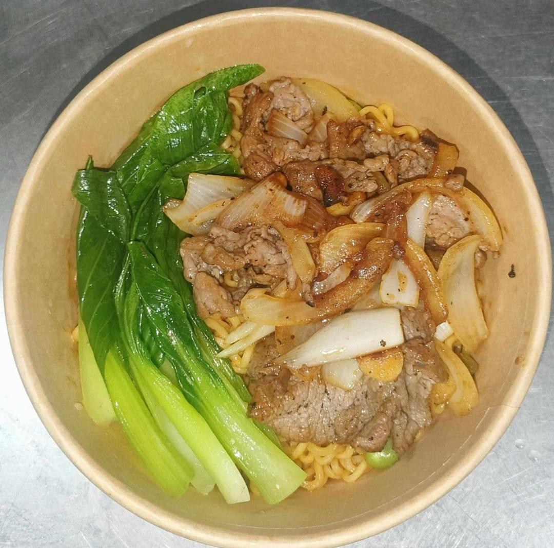Mì Trộn Sốt + Thịt Bò Xào