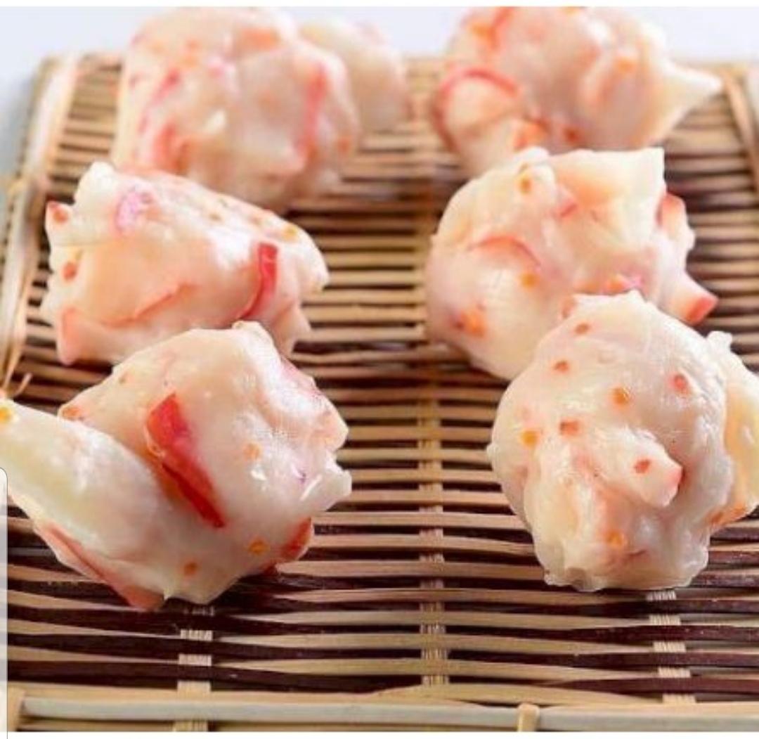 tom-hum-vien-singapore