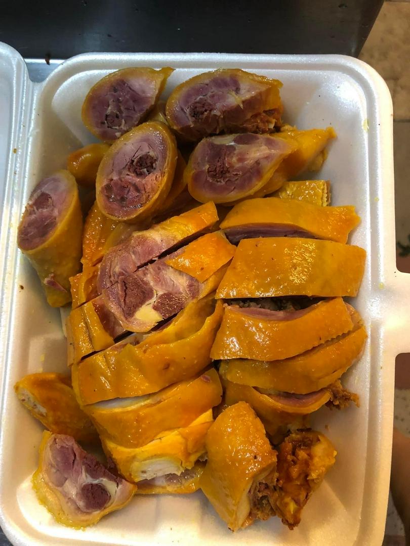 ga-u-muoi-1-con-2khay-lam-nong-chat-san