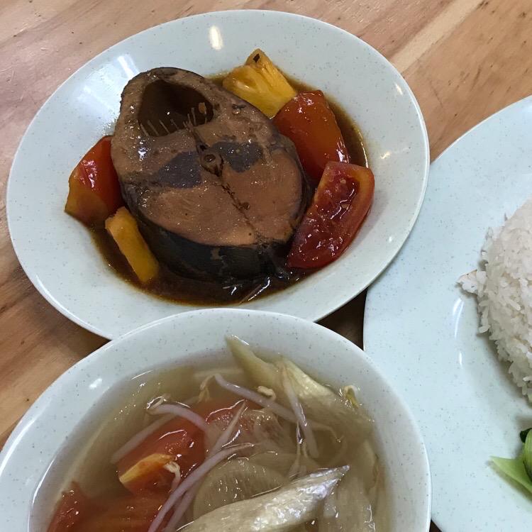 com-ca-ngu-kho
