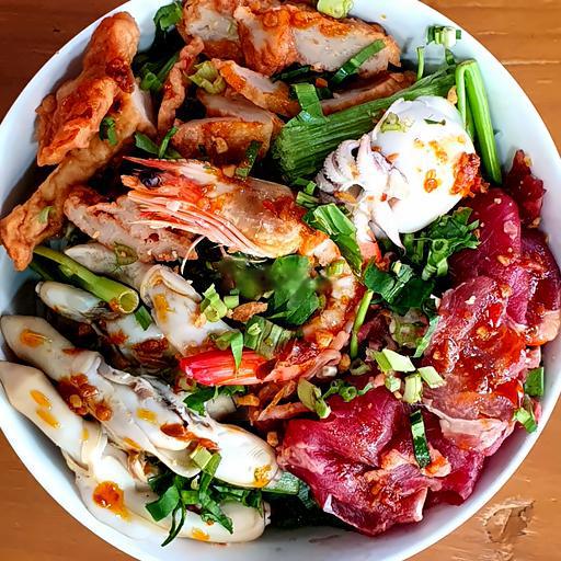 bun-tomyum-sieu-thap-cam