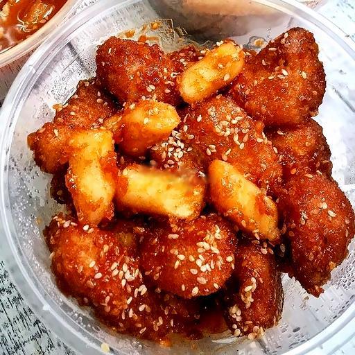 ga-vien-chien-tok-phu-phomai