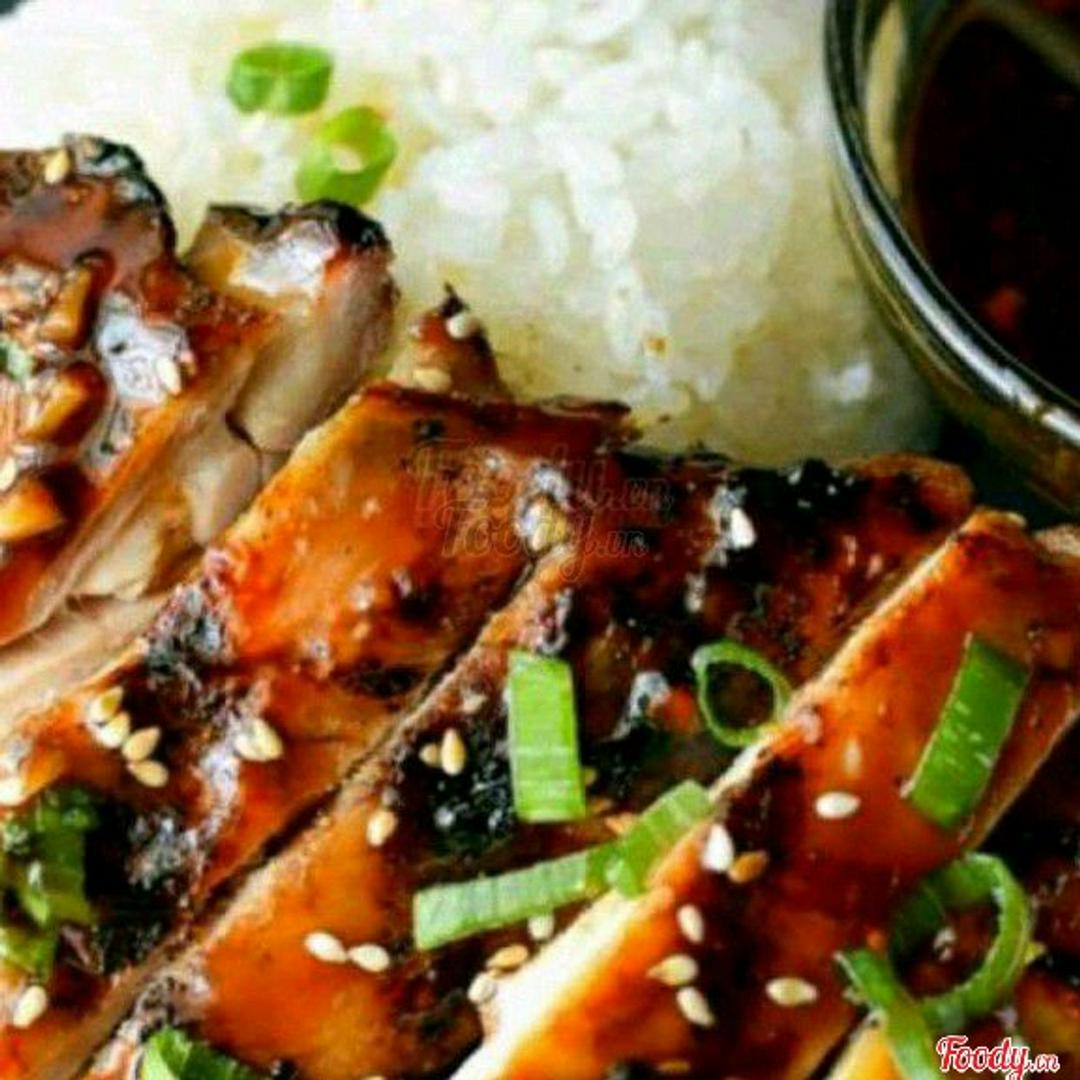 com-ba-chi-rang-chay-toi