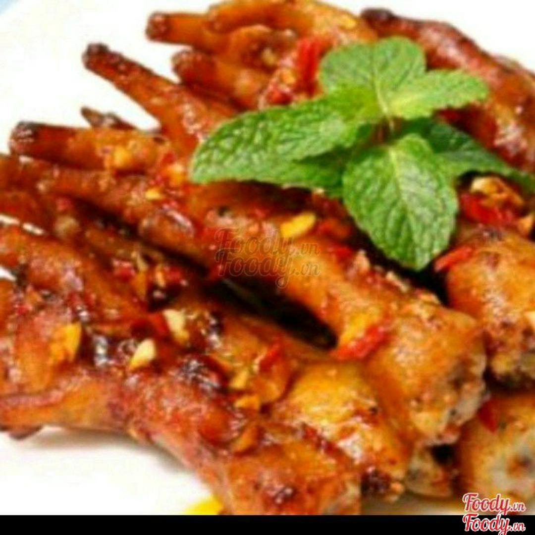 5-chan-ga-rut-xuong-chien-mam