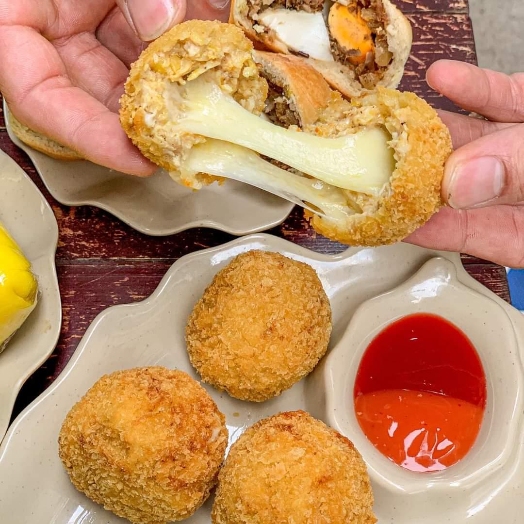 banh-ga-nhan-pho-mai-5-cai