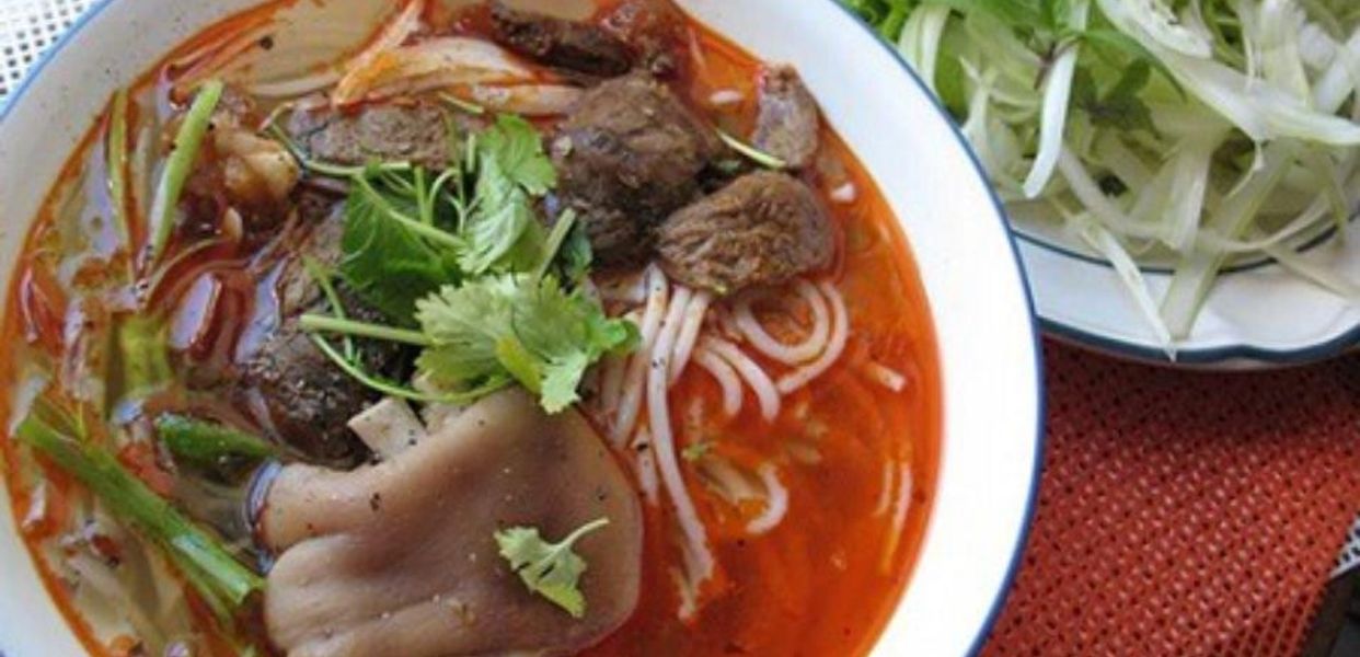 bun-bo-hue-022-chung-cu-nguyen-thien-thuat
