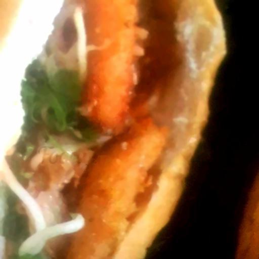 banh-my-trung-nem-chua-bo-kho