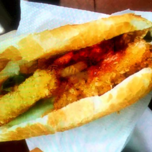 banh-my-nem-chua-pate