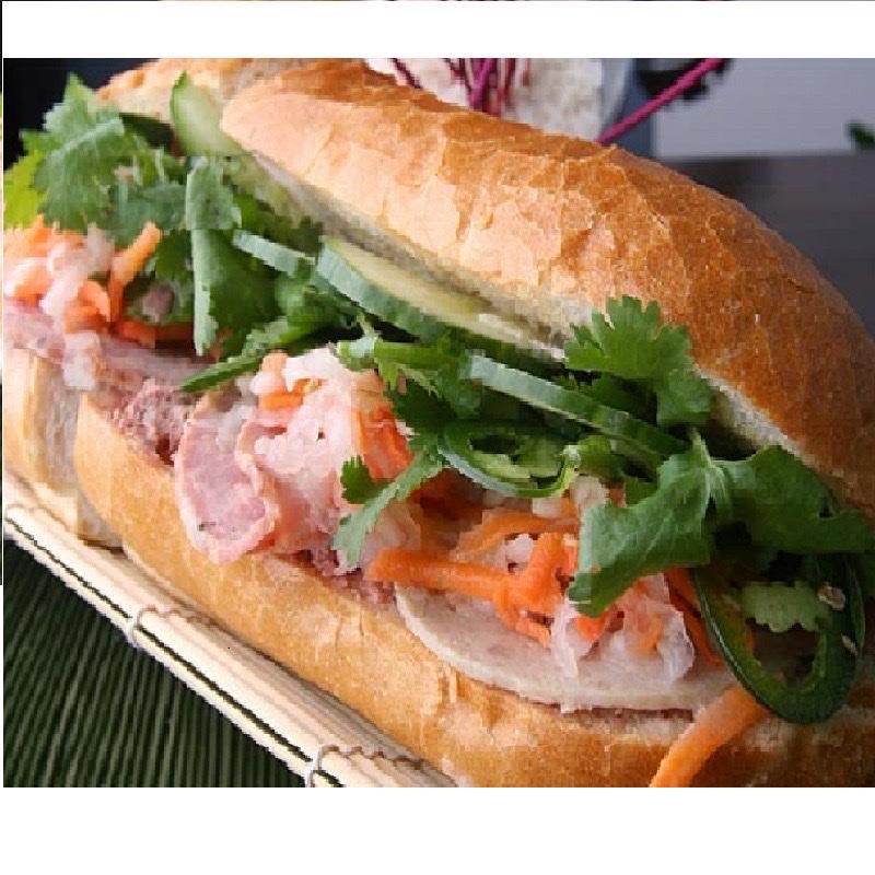 banh-mi-thit-ba-roi