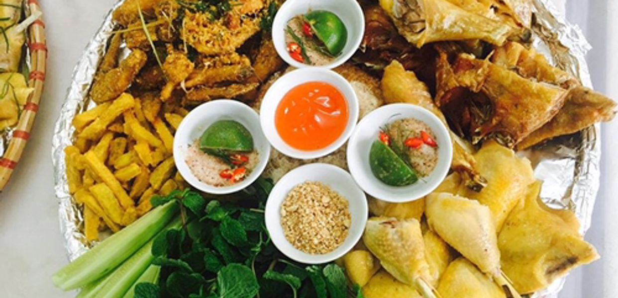 ga-tuoi-nguyen-vi-lac-long-quan