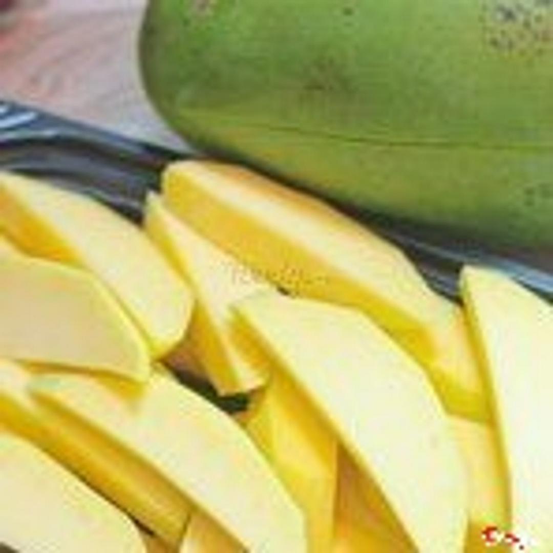 xoai-keo-cat-mieng-cham-muoi-nhuyen