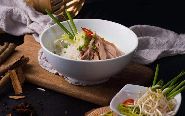 long-ga-ton-that-tung