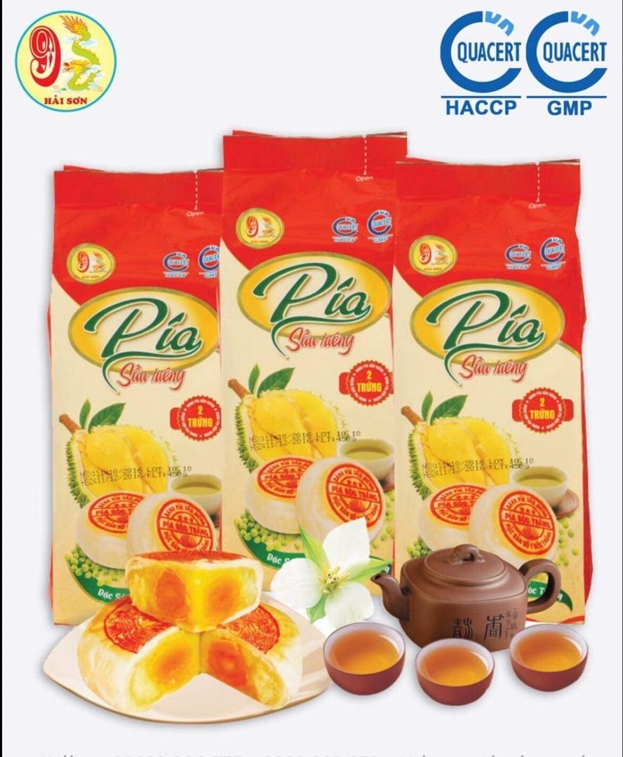 banh-pia-au-xanh-sau-rieng-2-trung
