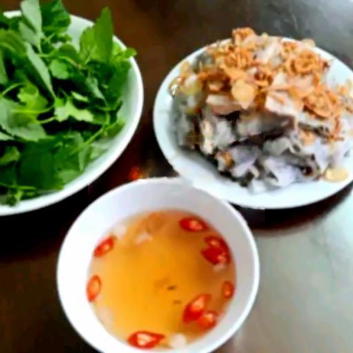 banh-cuon-cha-suat-nho