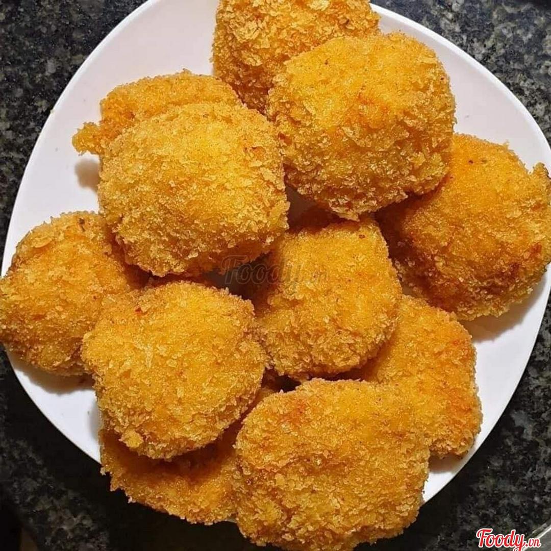 nem-chua-nhan-pho-mai-3-vien