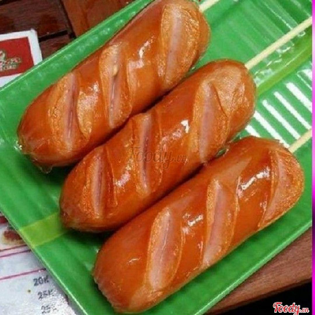 xuc-xich-chien-3-cai