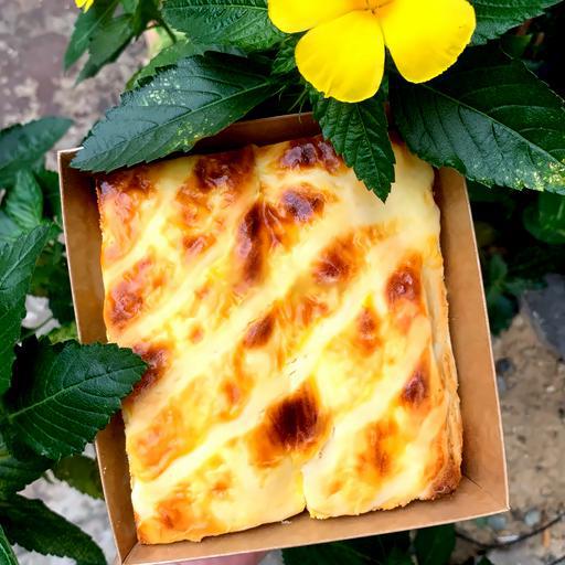 banh-sua-chua-pho-mai-nuong