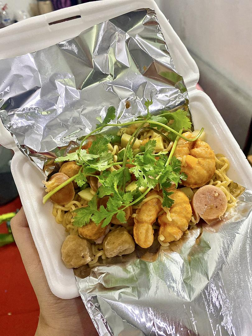 mi-tron-indomie-full-2