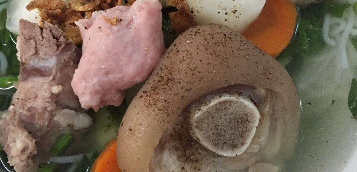 thuy-truong-hu-tieu-thap-cam-bo-vien-xo-viet-nghe-tinh