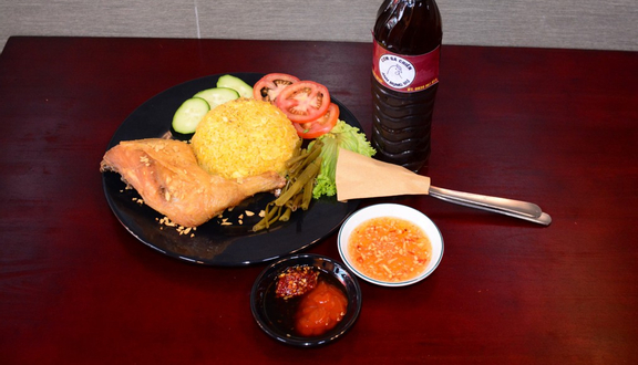 com-ga-chien-anh-bung-bu