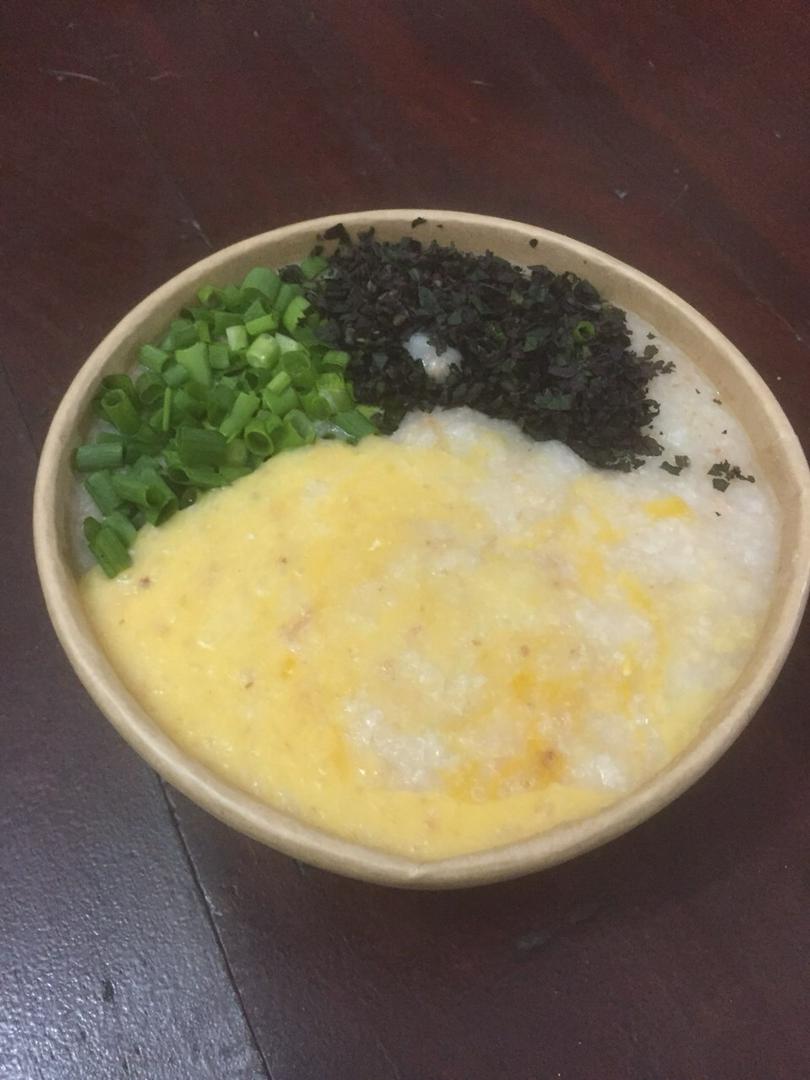 chao-hanh-tia-to-trung-ga-quay-coc-giay-ai-1000ml-a-at-la-ko-c-huy-on