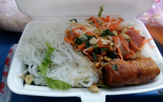 bun-thit-nuong-54-tran-khac-chan