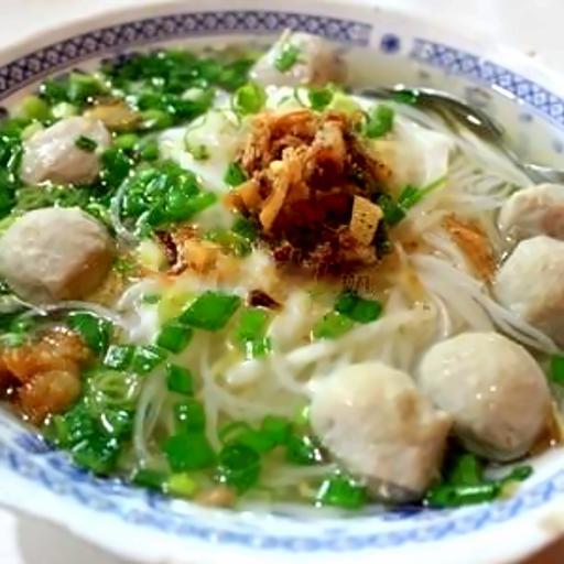 banh-canh-bo-vien