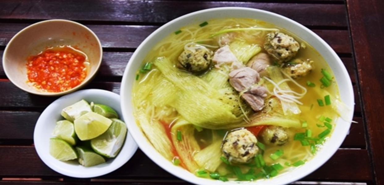 bun-doc-mung-lan-anh-son-tay