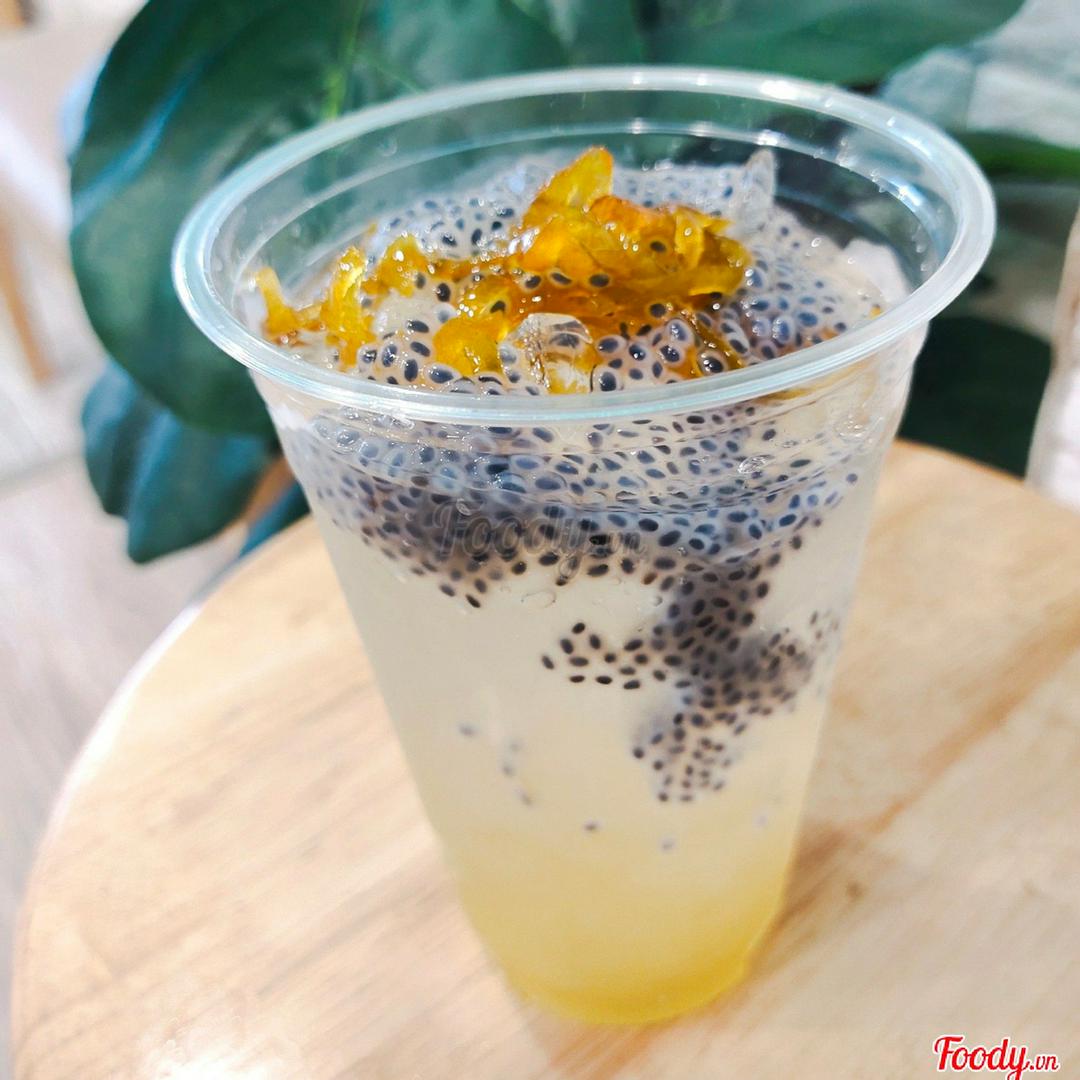 tra-tac-mat-ong-hat-e-lon