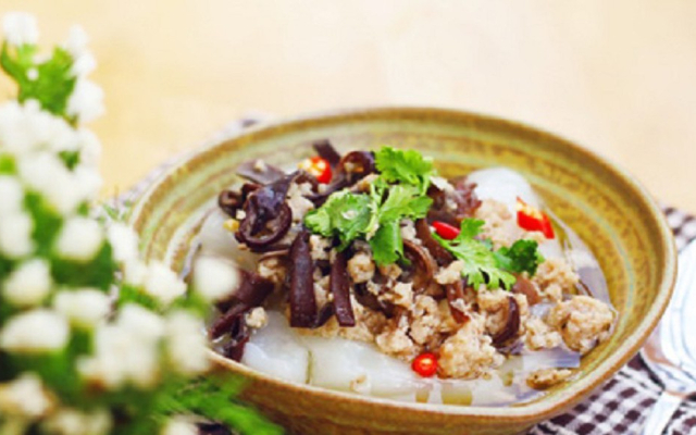 banh-uc-ba-loan-banh-uc-nong-linh-am