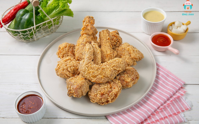 tiem-ga-ong-anh-ngoc-thuy