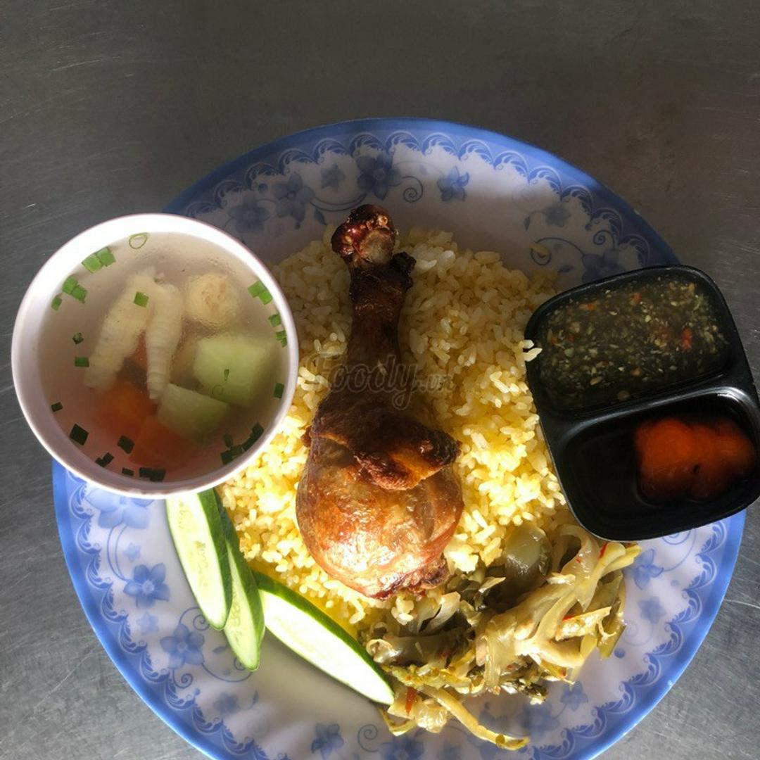 com-ga-ta-xoi-mo-phan-nho