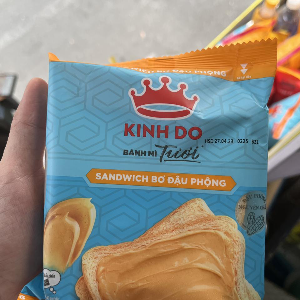 banh-mi-tuoi-kinh-o-sanwich-nhan-bo-au-phong