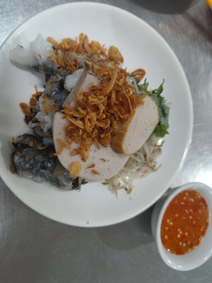 banh-cuon-nhieu-nhan