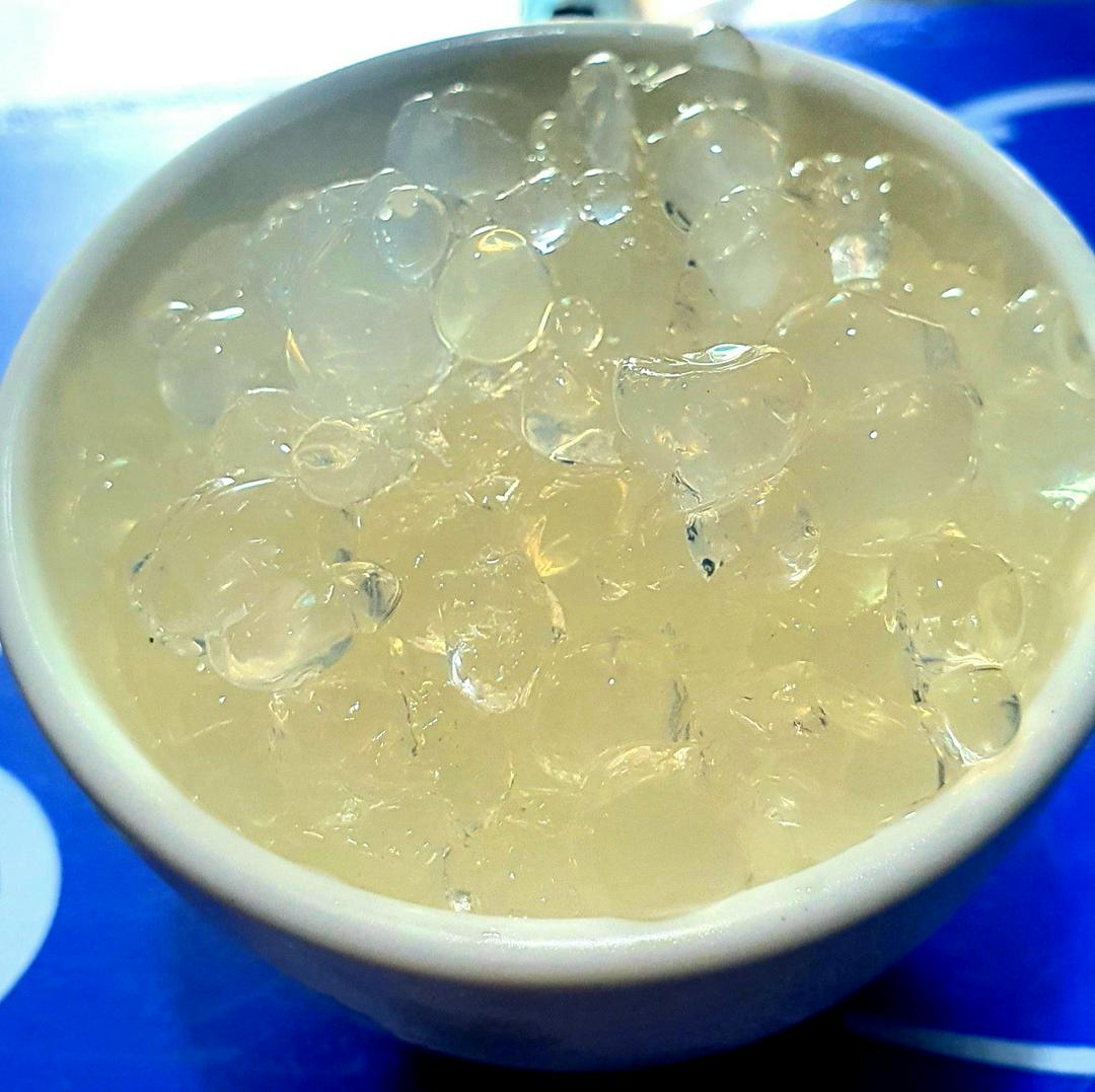 60-gram-tran-chau-trang-gion