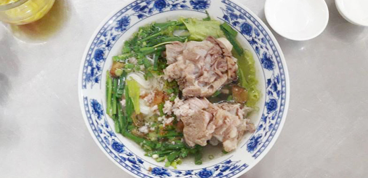 hu-tieu-sa-ec-quang-trung