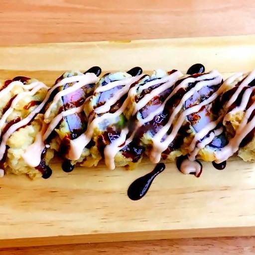 happy-ell-luon-nhat-thanh-cua-pho-mai-bo-trung-tom-chien-tempura-sot-luon-sot-pho-mai