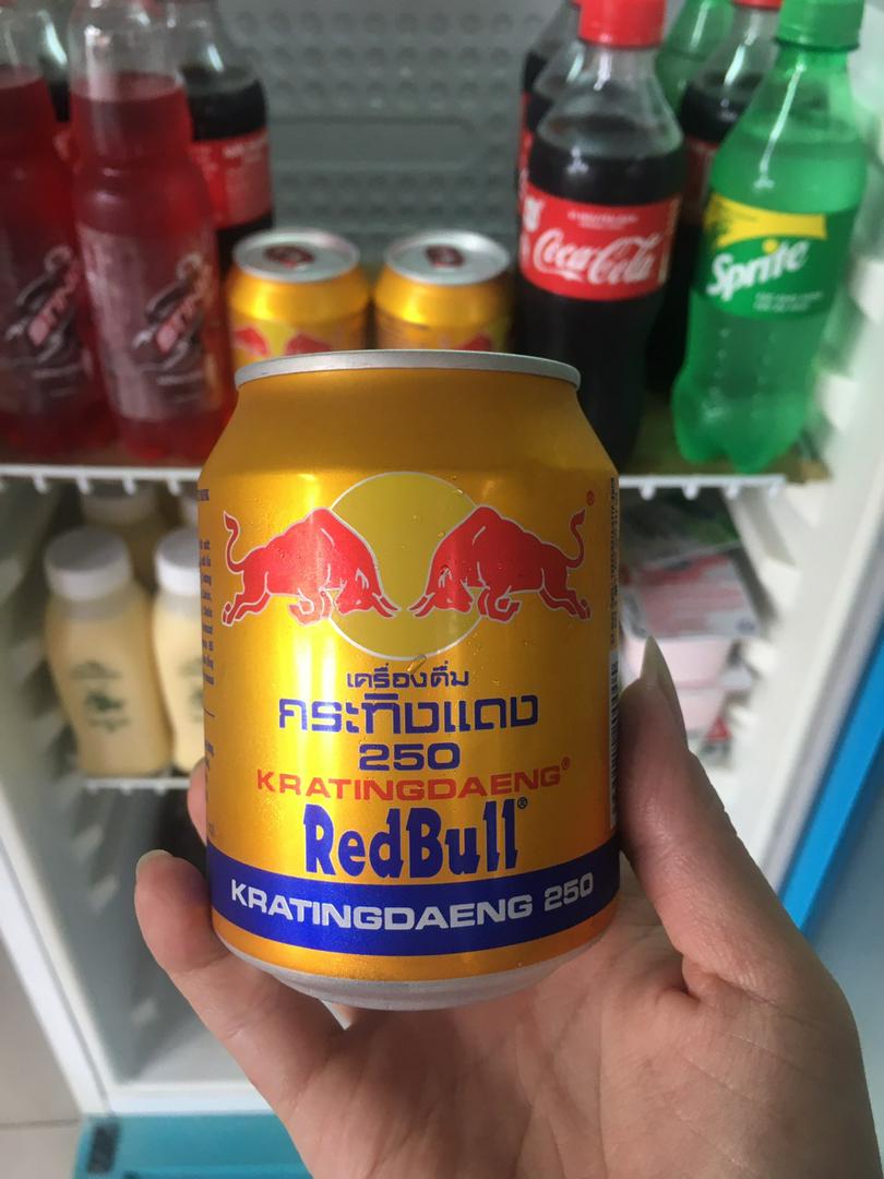 bo-huc-red-bull-uop-lanh