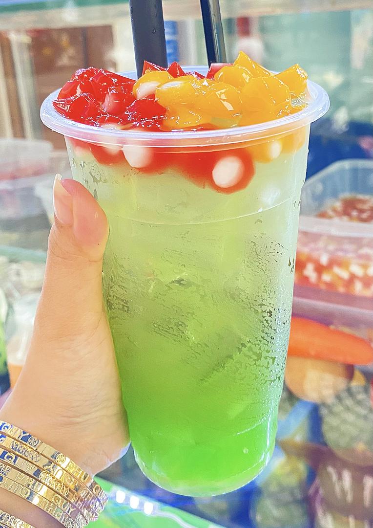 tra-tao-xanh-dua-luoi-700ml