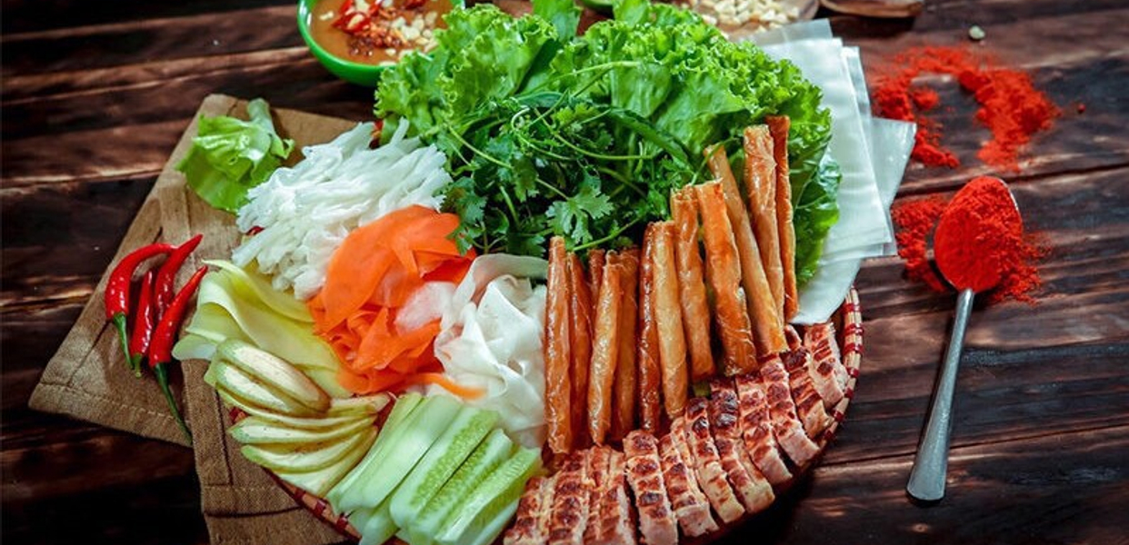 nem-nuong-nha-trang-me-tri-thuong
